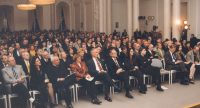 Gäste bei der Gründungsveranstaltung 2000 im Neuen Schloss, Quelle: DTF