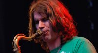 Saxophonist mit geschlossenen Augen, Quelle: DTF