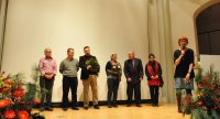 Gruppenbild mit Blumen, Quelle: DTF
