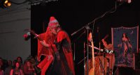 Osman Murat Ertel und Tänzerin mit rotem Kleid und Schleier, Quelle: DTF